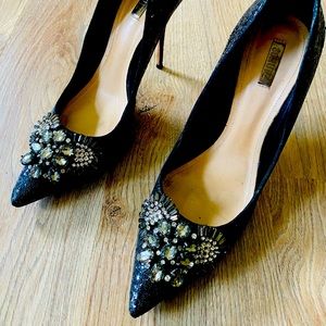 Schutz elegant pumps, size #9, black